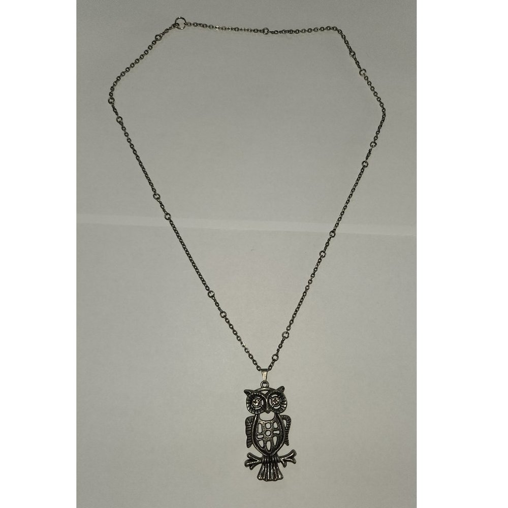 Owl necklace silver gunmetal